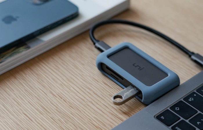 How to erase a USB drive on PC and Mac