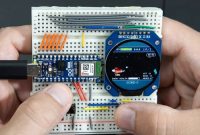 Arduino Nano ESP32 handheld console with round color display