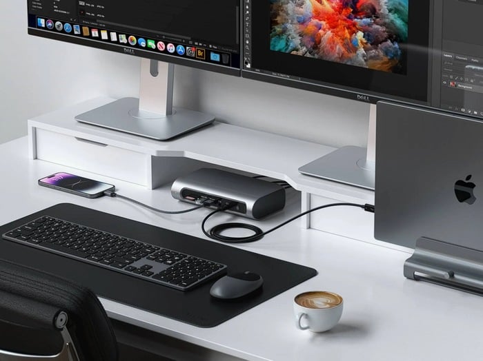 Satechi Thunderbolt 4 Multimedia Pro Dock 0