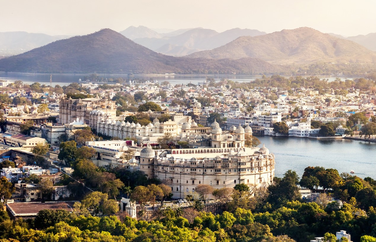 Exploring the Royal Charms: Places to Visit in Udaipur