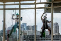 A Glimpse into Toronto’s Top Window Cleaning Companies: Who’s Leading the Charge?