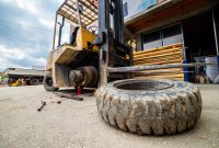 Forklift Tyres Guide: Selection, Maintenance and Repair