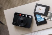 Leica SOFORT 2 hybrid instant camera unveiled