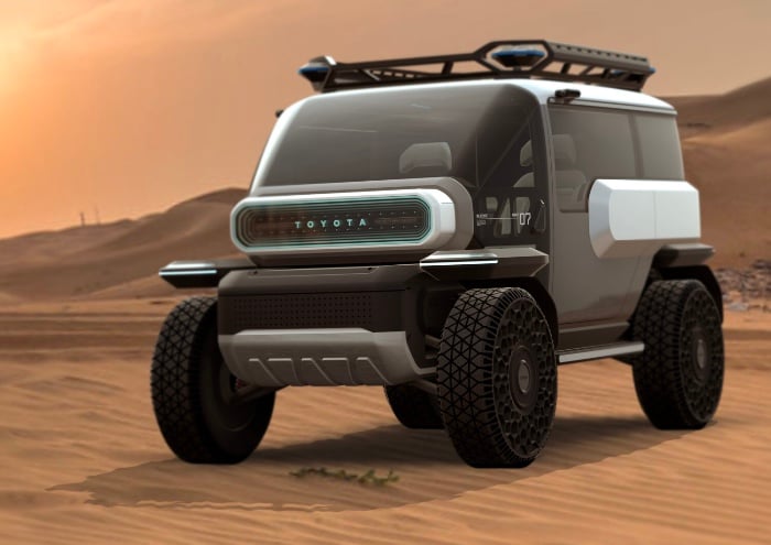 Toyota Baby Lunar Cruiser concept unveiled