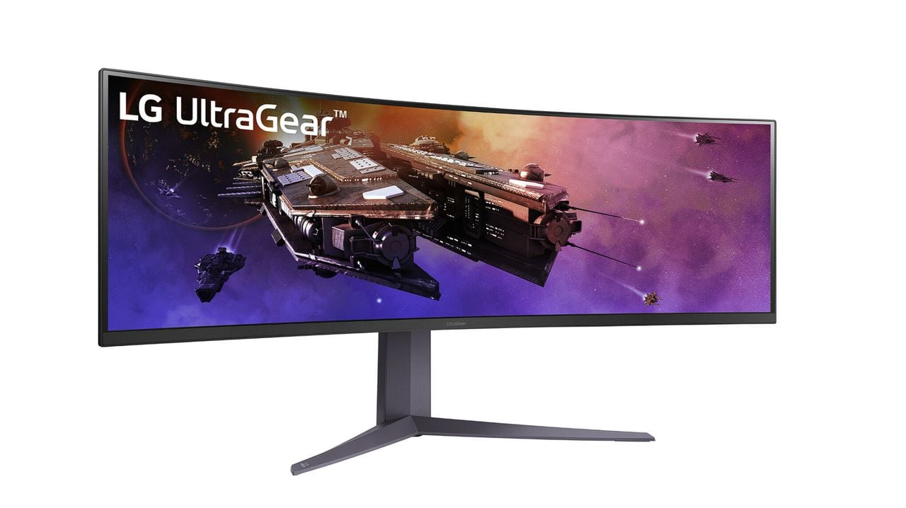 LG UltraGear 45 inch 200Hz curved DQHD gaming monitors