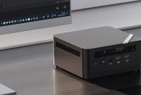 Minisforum UM690S Ryzen 9 6900HX mini PC