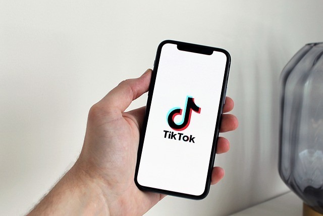 TikTok Videos Download Made Easy: Top 5 Apps with Watermark Remover Functionality