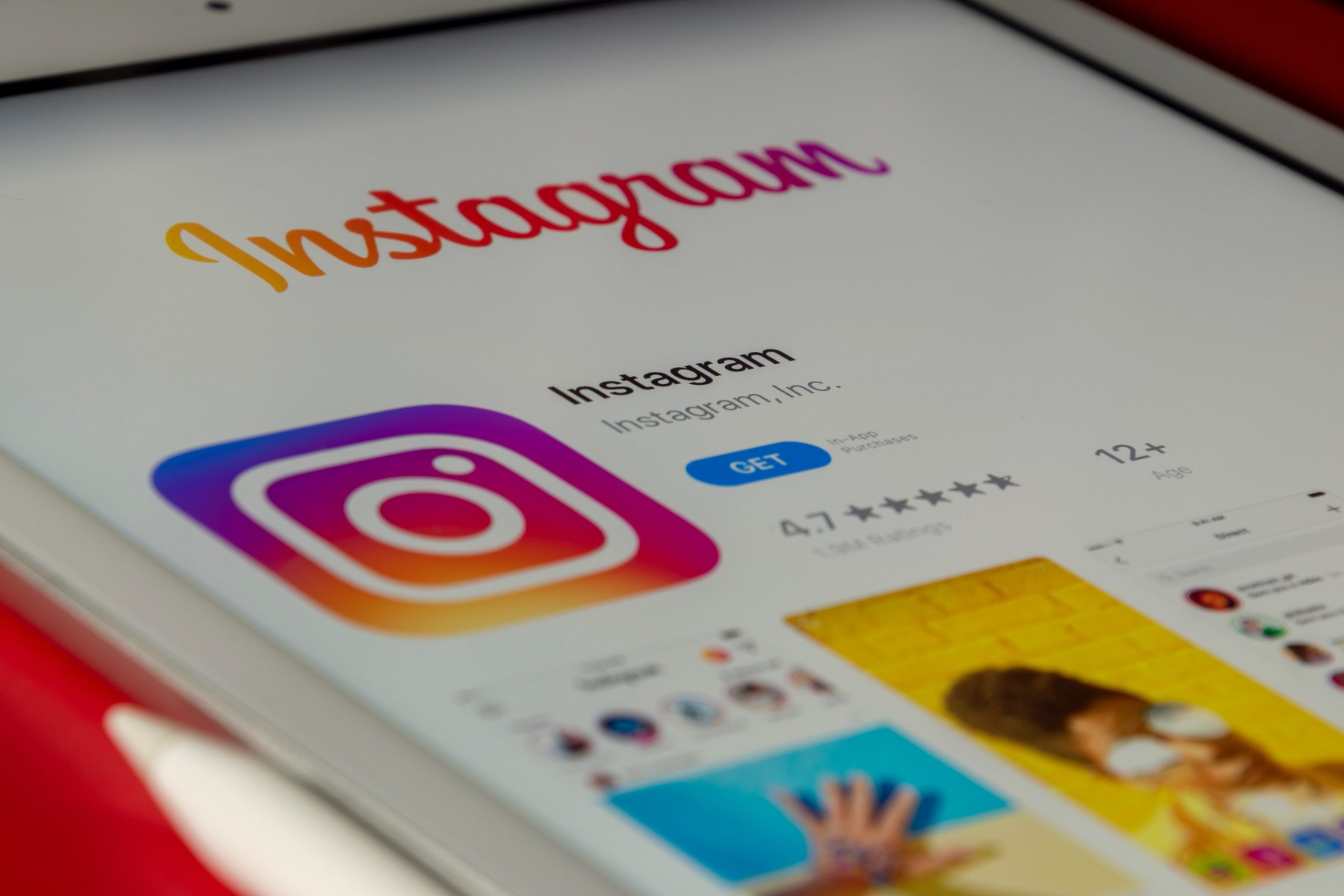 The Comprehensive Guide to Instagram Broadcast Channels for Musicians 