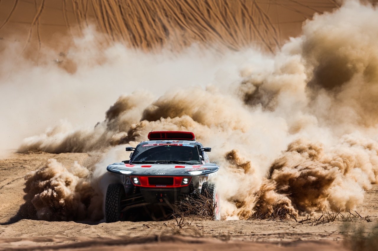 Audi RS Q e-tron EV wins Dakar Rally