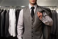 Dress for Success: How Your Career Wardrobe Impacts Job Opportunities