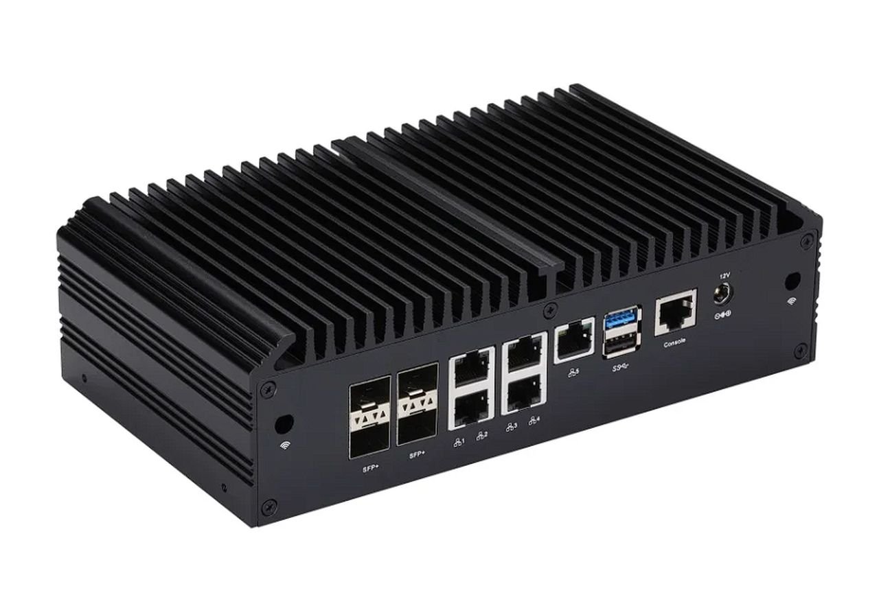 Building a 10 Gigabit fanless mini PC home server for 0