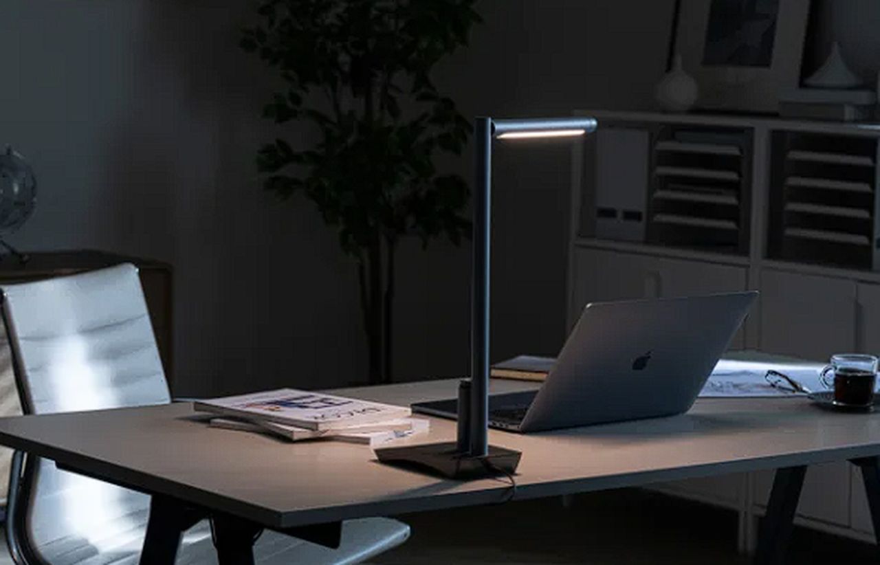 Boring magnetic modular desk lamp with detachable light