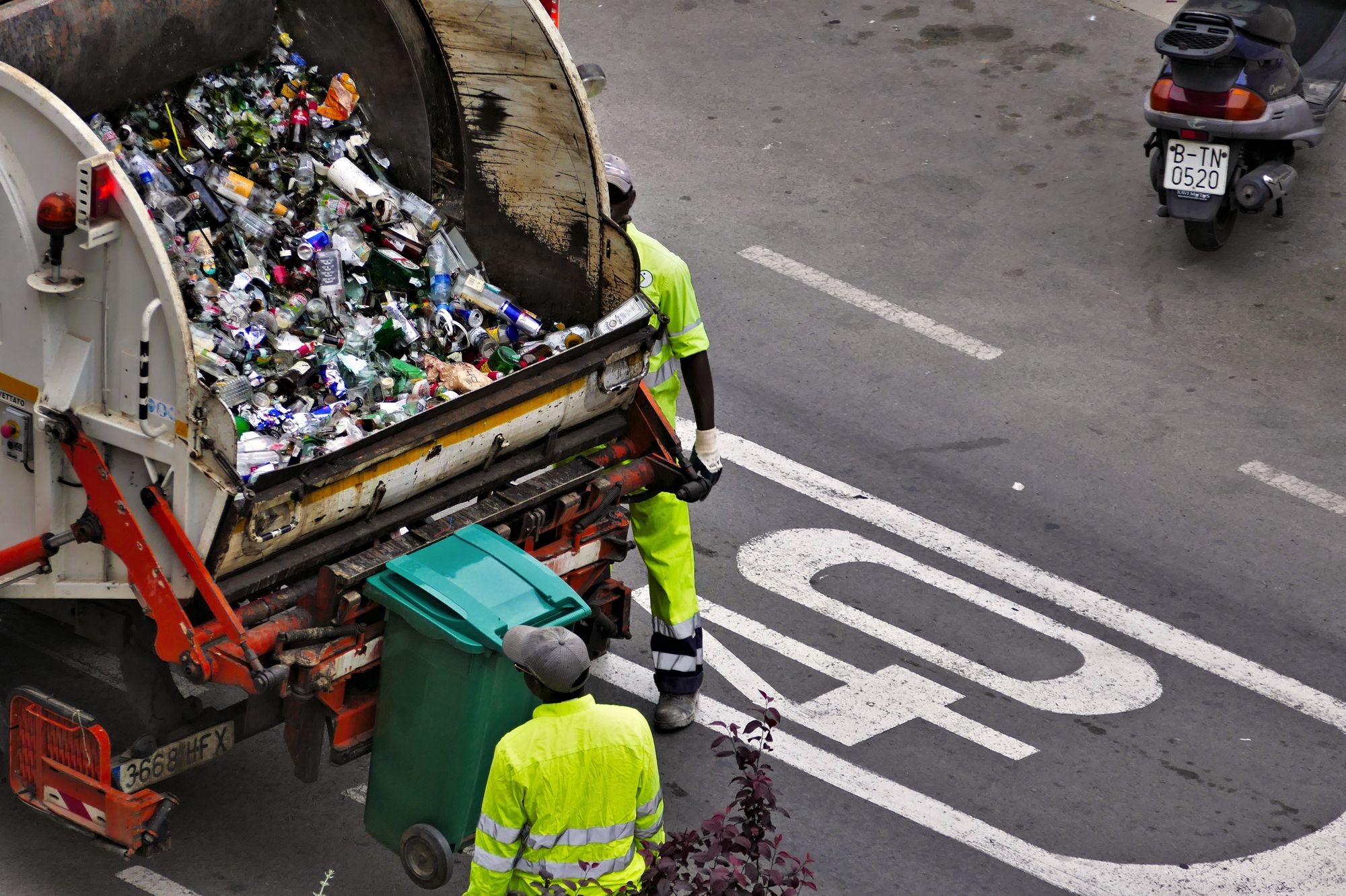 The Importance of Segregated Waste Disposal in Your Office