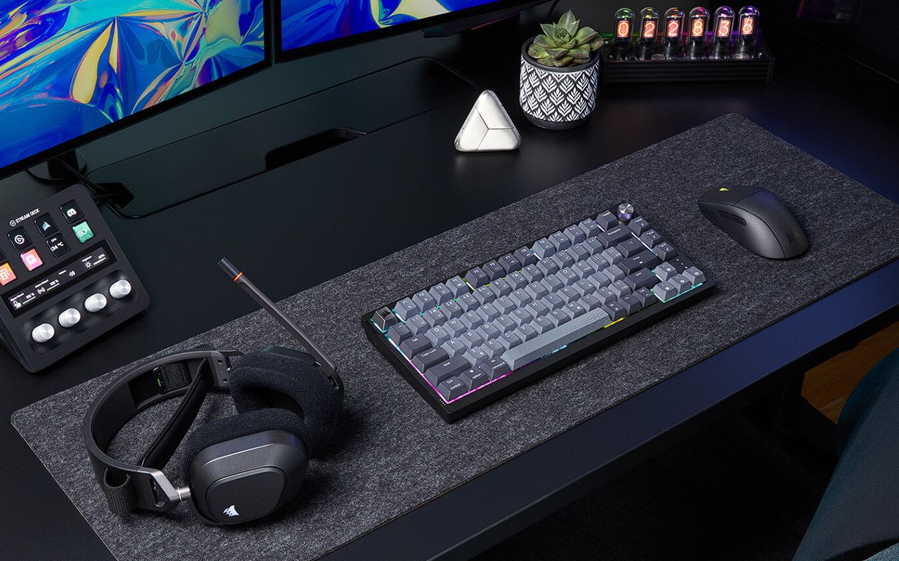 CORSAIR K65 PLUS WIRELESS 75% keyboard 0