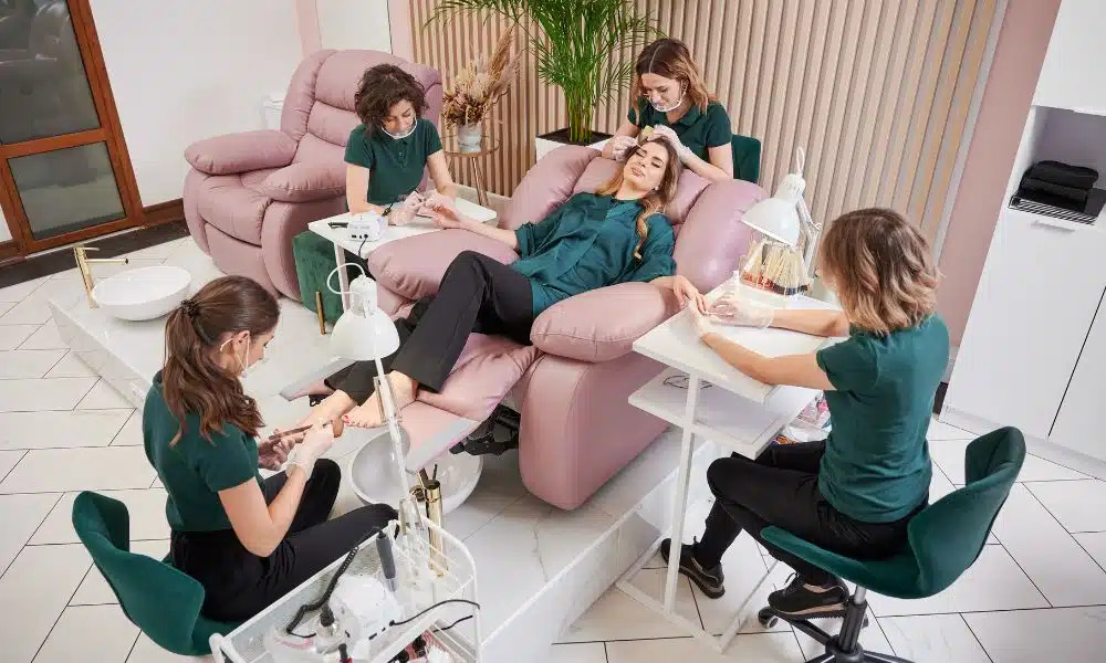 An Extensive Guide to Choosing Pedicure Chairs for an Elevated Customer Experience